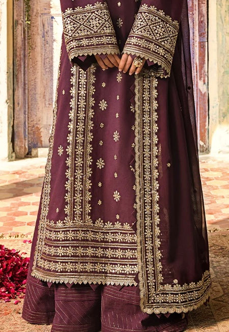 Winter 2025 Hot Collection – Asim Jofa 3-Piece Suit with Dhanak Embroidered Shawl wearing by Iqra Aziz | Shirt, Dupatta & Trouser