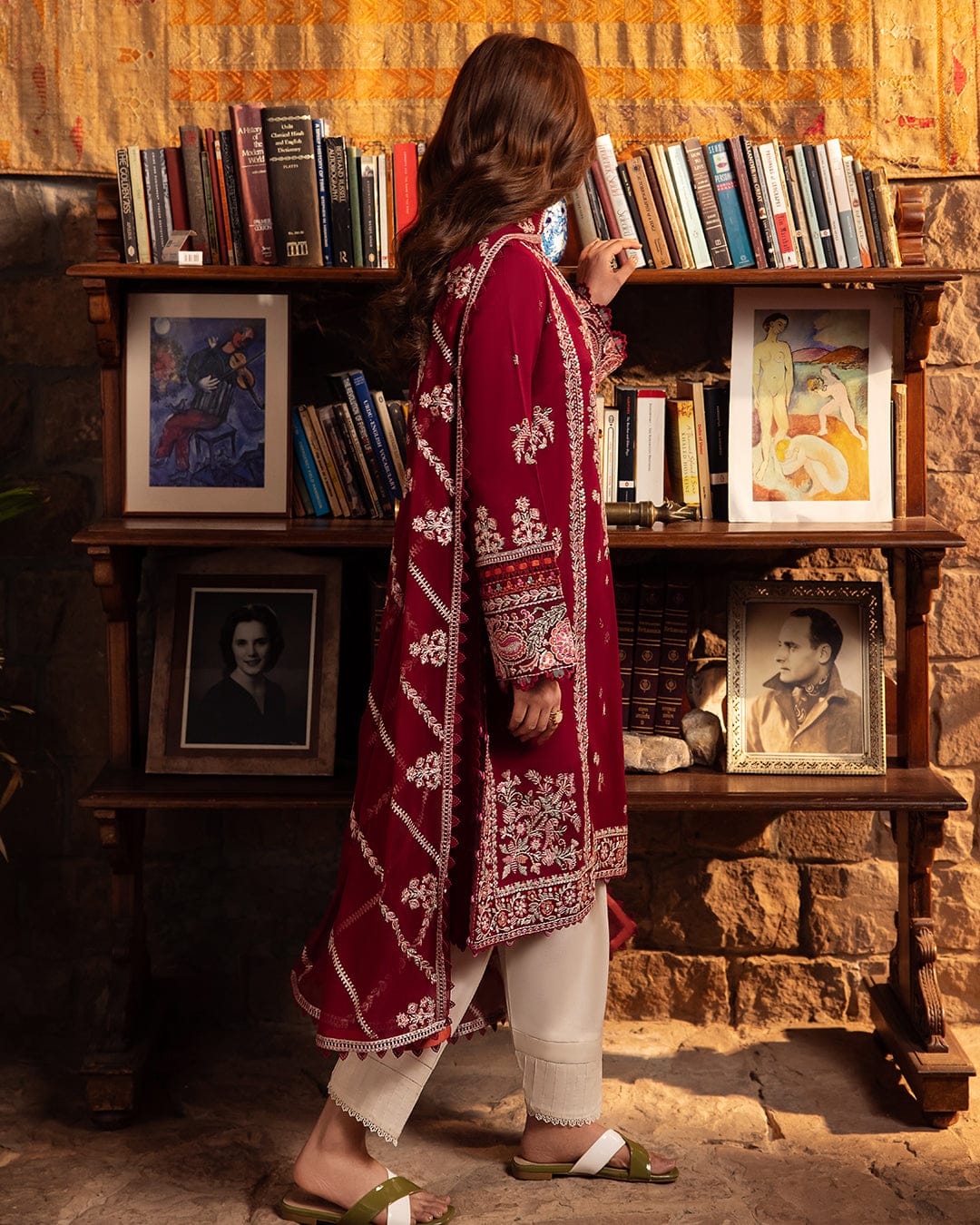 Zaha Embroidered Dhanak Suit – Unstitched 3 Piece | Chiffon Dupatta | Winter Collection 2025