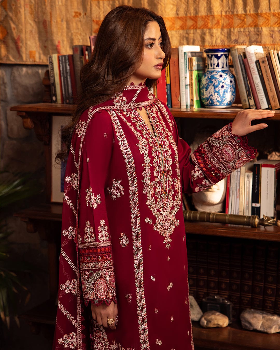 Zaha Embroidered Dhanak Suit – Unstitched 3 Piece | Chiffon Dupatta | Winter Collection 2025
