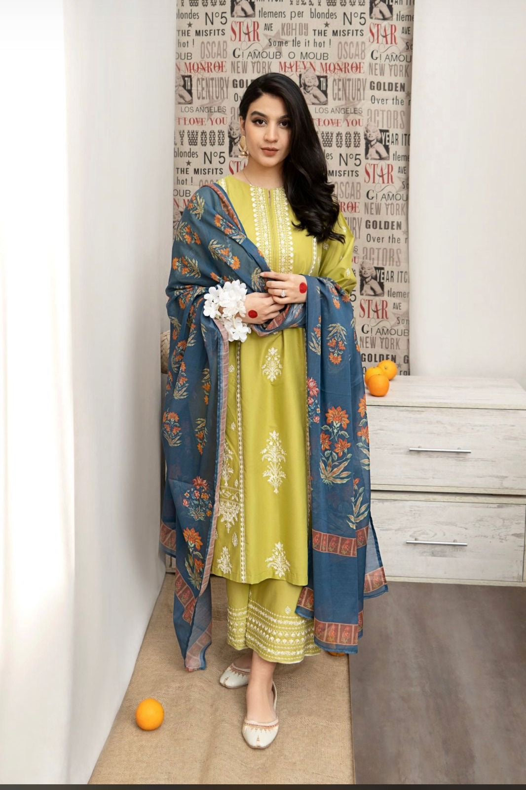 Winter 2025 Hot Collection – A Sling 3-Piece Suit with Dhanak Pashmina Wool Printed Shawl |Shirt, Dupatta & Trouser