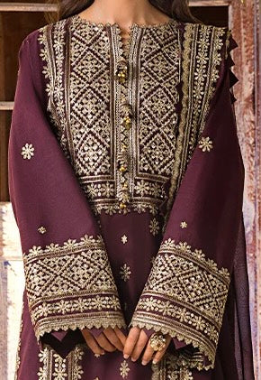 Winter 2025 Hot Collection – Asim Jofa 3-Piece Suit with Dhanak Embroidered Shawl wearing by Iqra Aziz | Shirt, Dupatta & Trouser