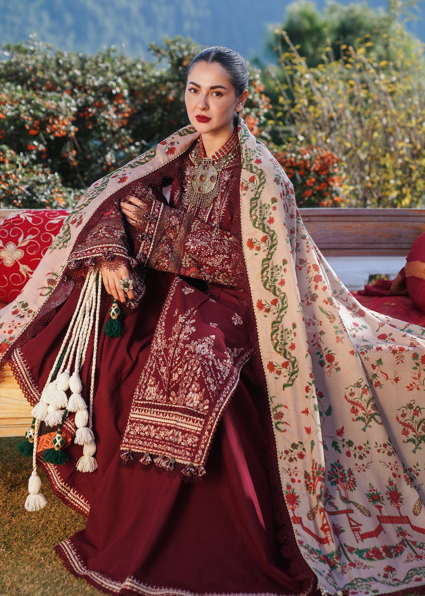 Winter 2025 Hot Collection – Hussain Rehar 3-Piece Suit with Dhanak Pashmina Wool Printed Shawl | Hania Amir – Shirt, Dupatta & Trouser