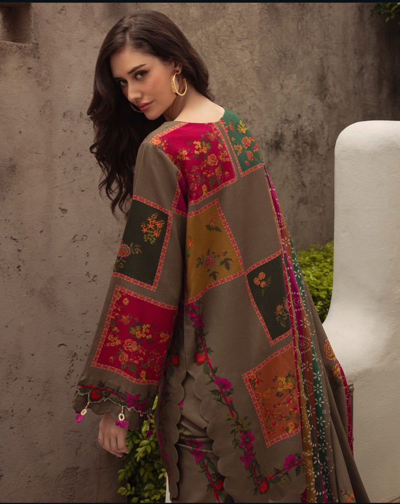 2025 Shehmoz Collection – Sapphire Hit Code | 3-Piece Digital Printed Suit with Silk Dupatta