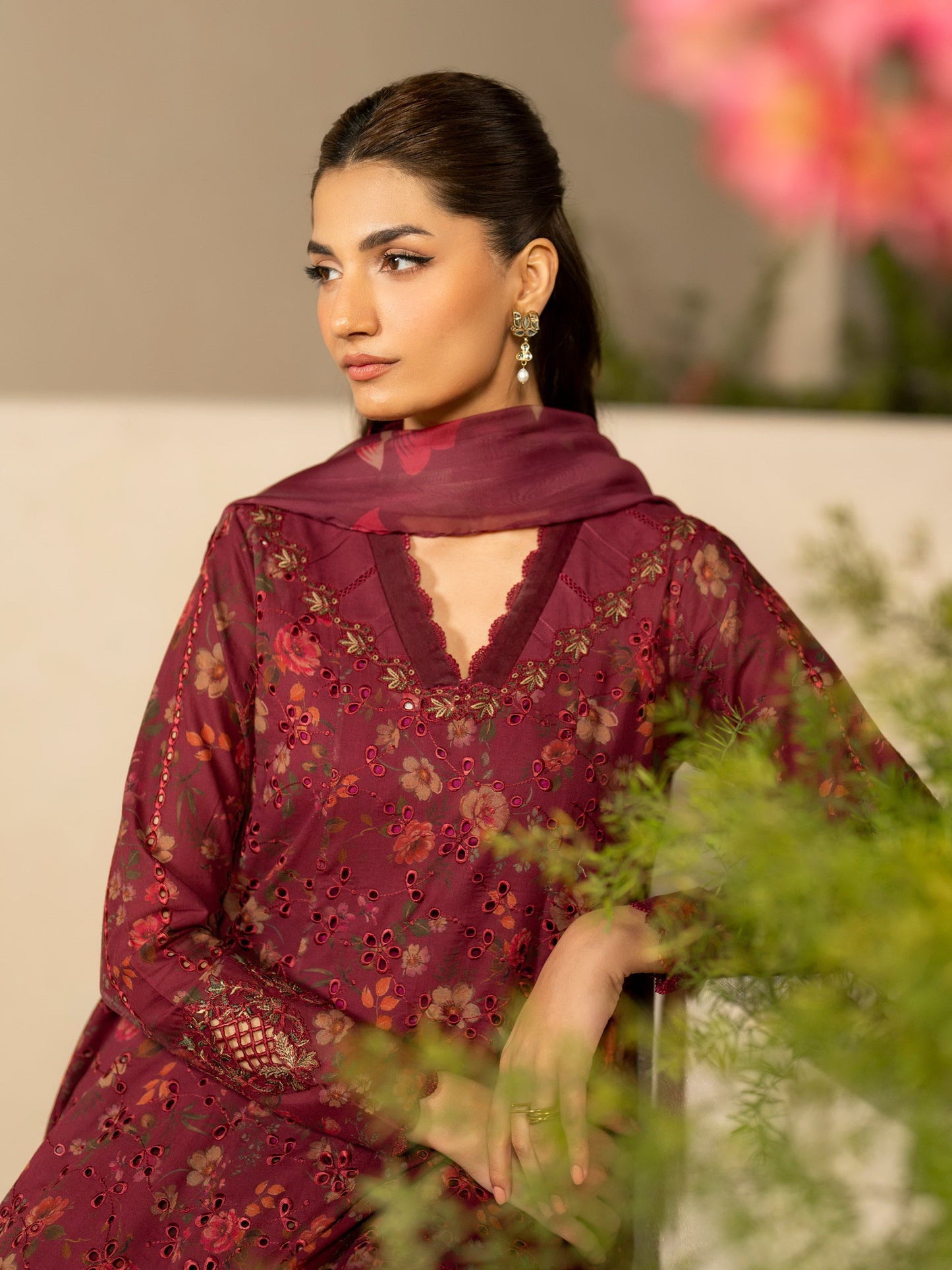2025 Khaddar Collection – Baroque Hit Code | 3-Piece Unstitched Soft Khaddar Suit