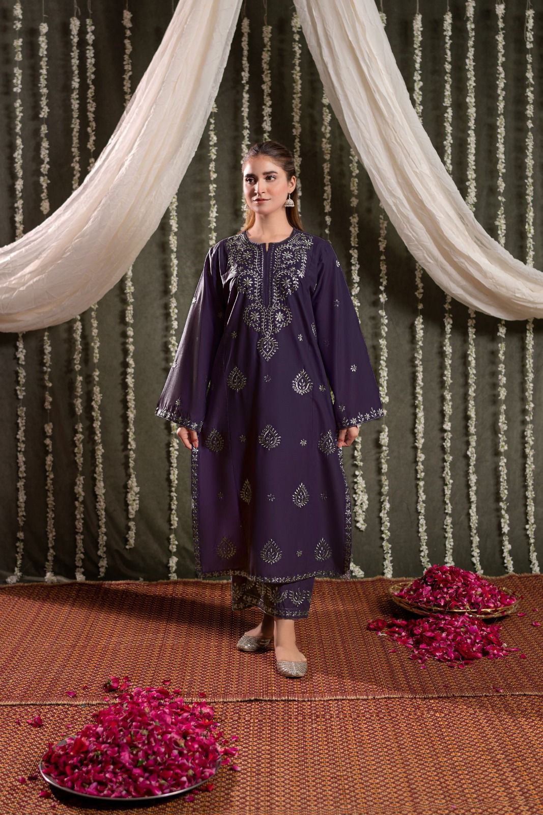 Urge – 2 Piece Airjutt Danak Heavy Suit | Neck & Trouser Embroidered