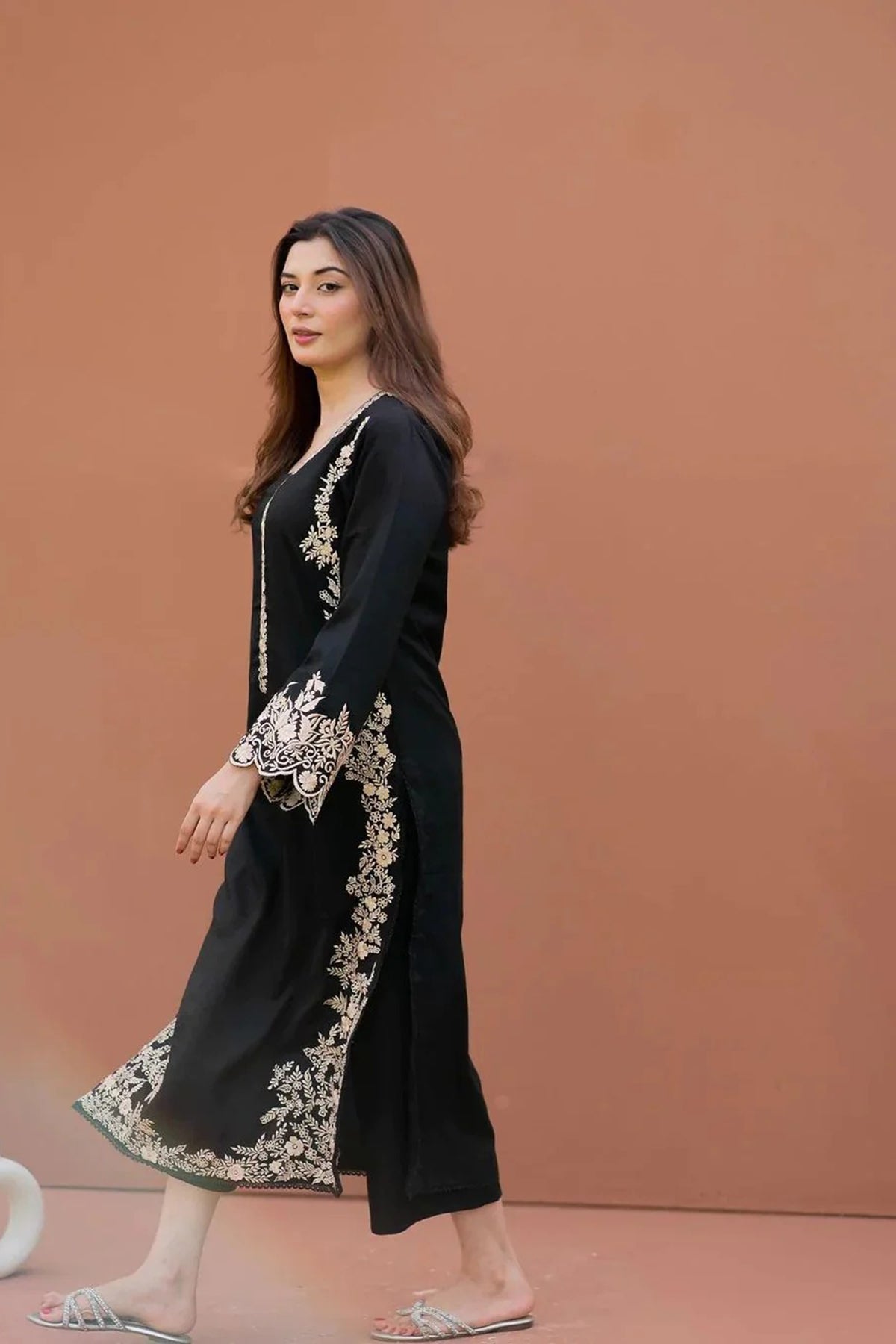Urge 2-Piece Heavy Khaddar Suit | Neck & Sleeve Embroidery