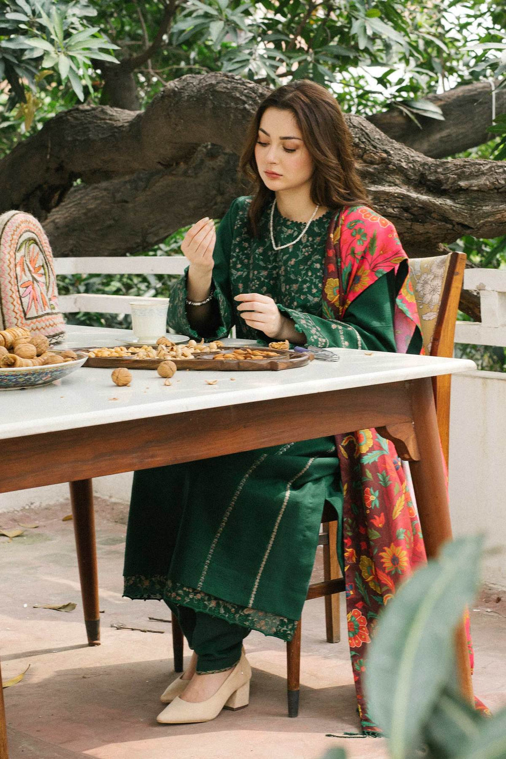 Zara Shahjahan Winter 2025 | 3-Piece Dhanak Suit with Pashmina Shawl