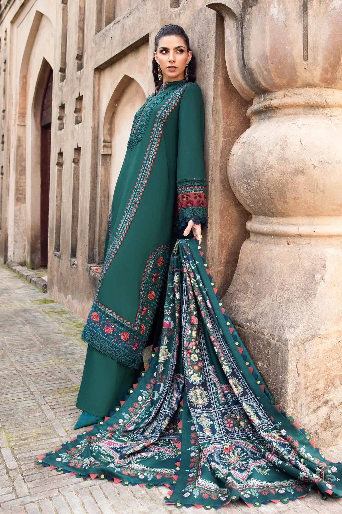 Maria B Winter 2025 Embroidered 3-Piece Suit – Silky Wool Printed Shawl | Premium Unstitched Collection