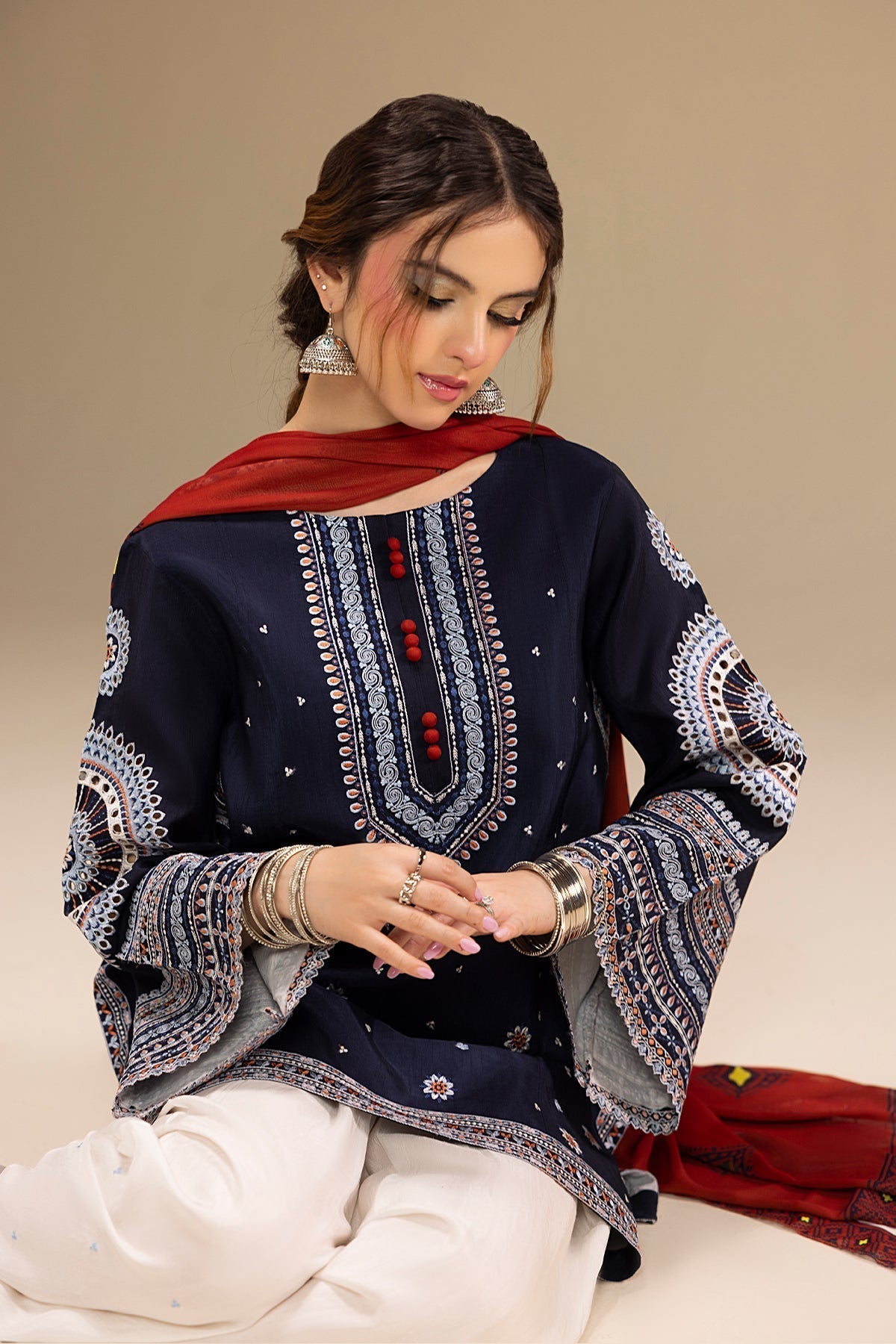 Jazmin Winter 2025 Embroidered 3-Piece Suit – Pashmina Printed Shawl | Premium Unstitched Collection