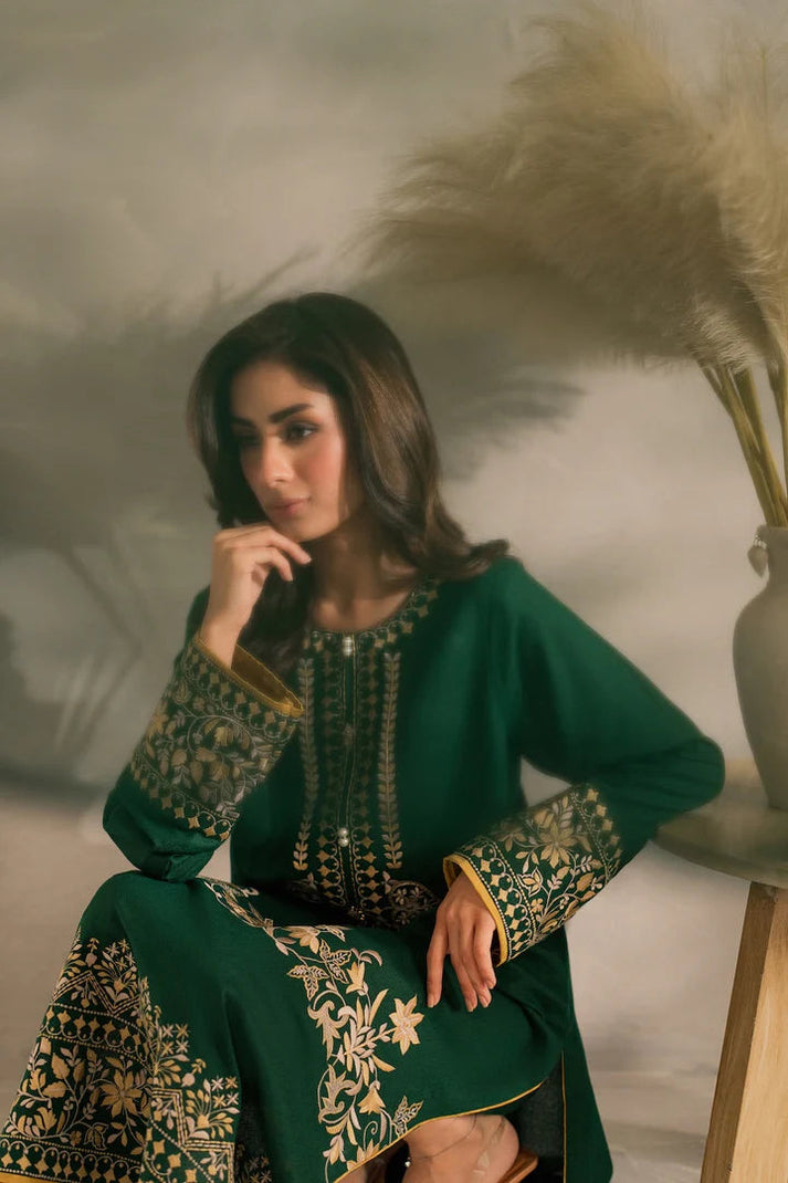 Winter 2025 | Marjan MJ-101 – Dhanak 3PC Suit with Heavy Embroidered Shawl